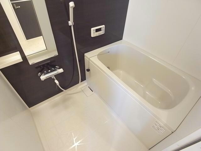 物件内観写真8　(バス／シャワールーム等)