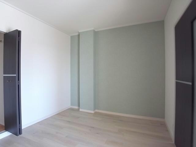 物件内観写真12　(居室)