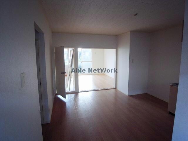 物件内観写真8　(※他の部屋の写真です。)