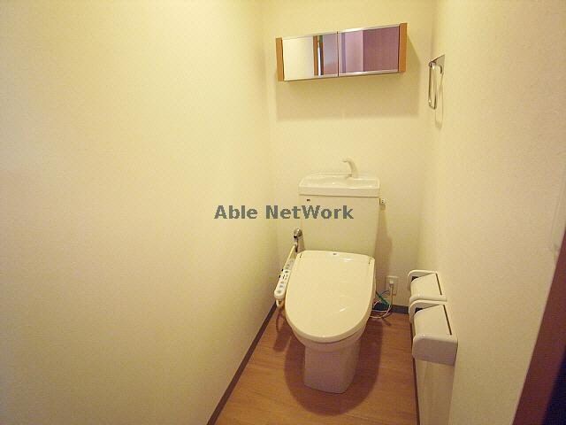 物件内観写真13　(トイレ)