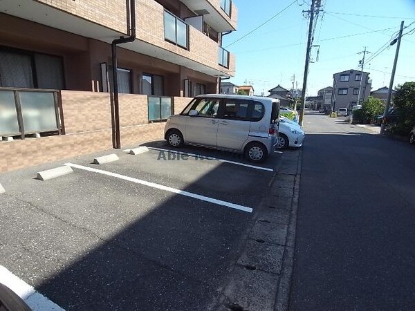 駐車場(駐車場)