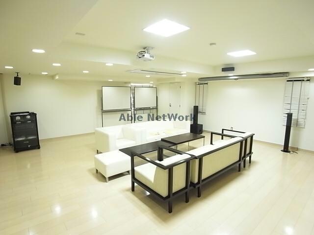 物件外観写真4　(コミュニティルーム)