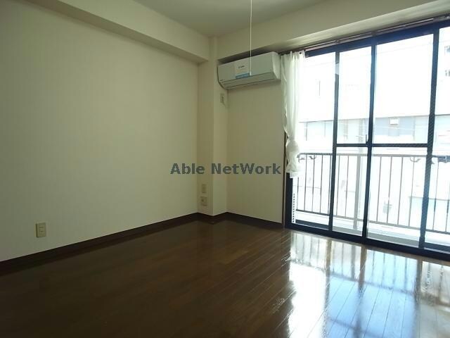 物件内観写真15　(居室)