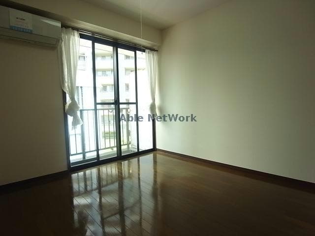 物件内観写真21　(居室)