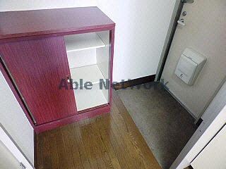 物件内観写真6　(玄関)