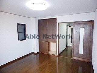 物件内観写真12　(洋室)