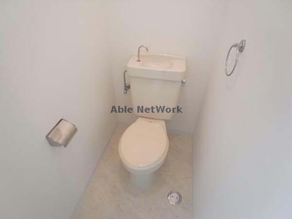 トイレ(トイレ)