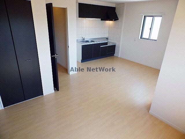 物件内観写真13　(※間取反転タイプ)