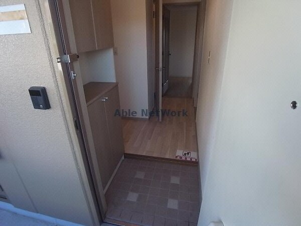 玄関回り(玄関)