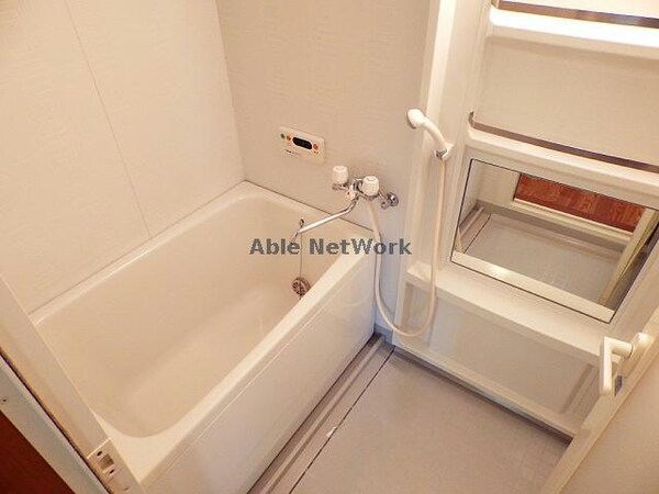 バス／シャワールーム等(参照写真)