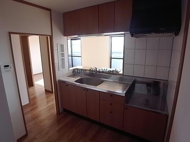 物件内観写真17　(参照写真)