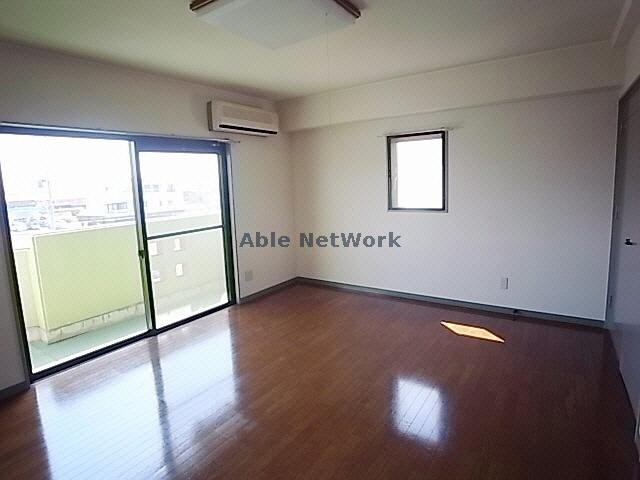 物件内観写真10　(参照写真)