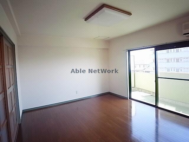 物件内観写真11　(参照写真)