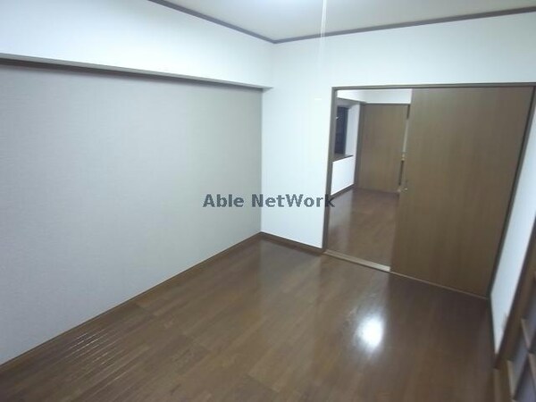 居室(参照写真)