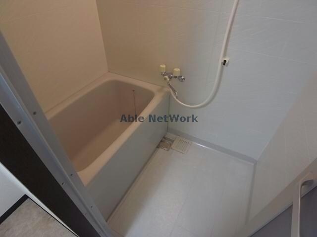 物件内観写真8　(参照写真)