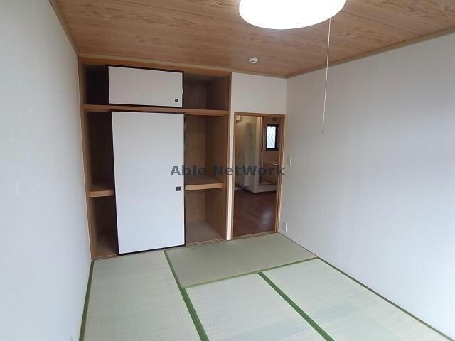 物件内観写真12　(※別室参考写真)