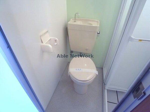 トイレ(※同物件別部屋写真)