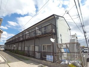 ハイツ杉山３Ａ外観写真