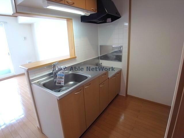 物件内観写真10　(※同物件別部屋写真)