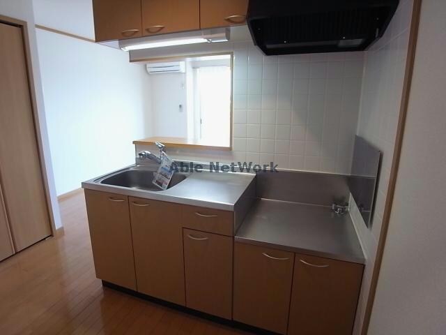 物件内観写真19　(※同物件別部屋写真)