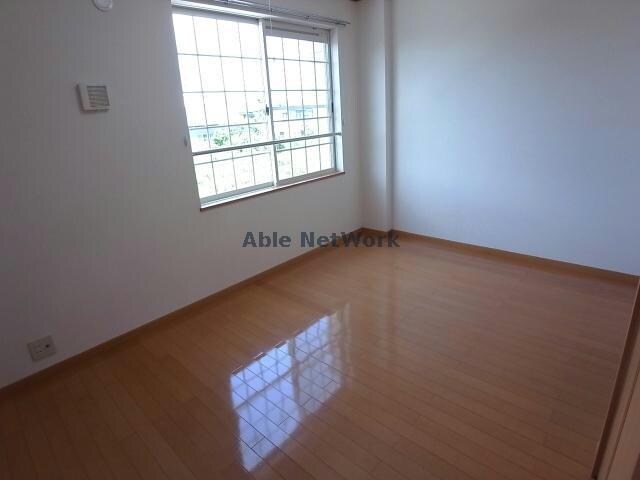 物件内観写真21　(※同物件別部屋写真)