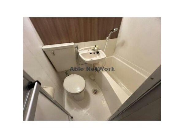 バス／シャワールーム等