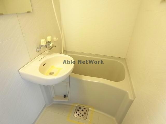 物件内観写真12　(バス／シャワールーム等)