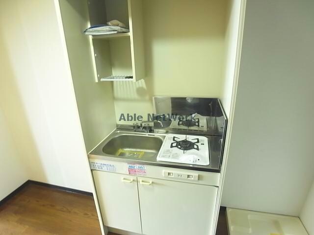 物件内観写真14　(キッチン回り)