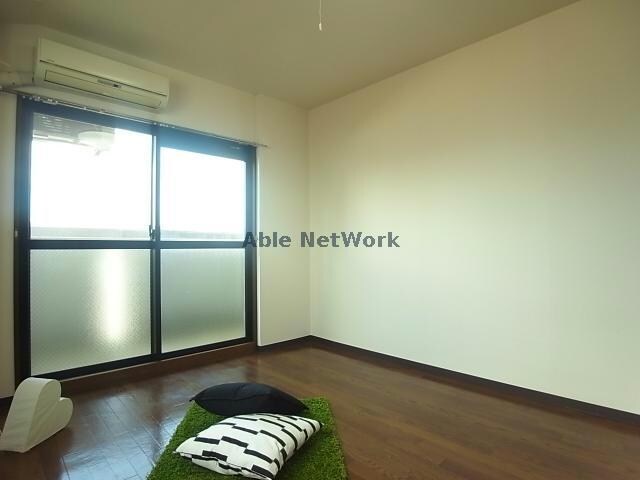 物件内観写真23　(居室)