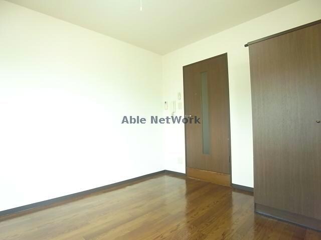 物件内観写真24　(居室)