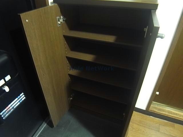 物件内観写真25　(下駄箱)