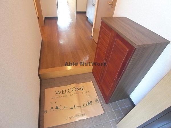 玄関回り(※参考写真)