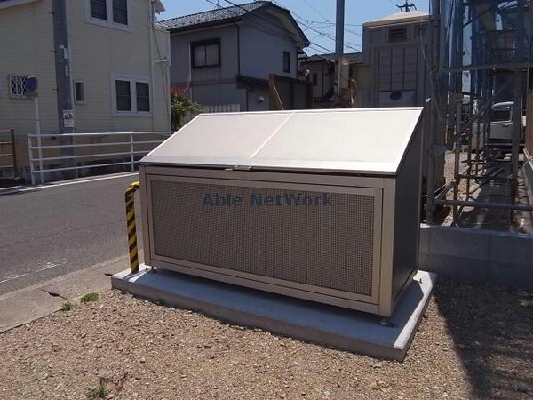 建物設備(敷地内ゴミＢＯＸ)