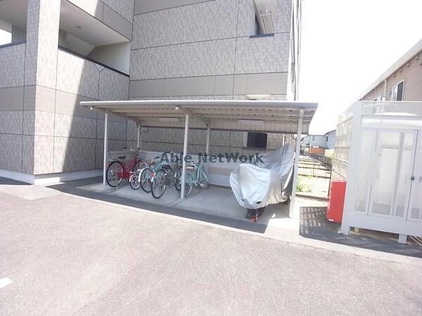 駐輪場