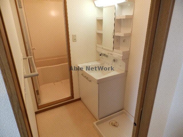 物件内観写真8　(※同タイプ別室参照)