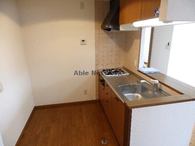 物件内観写真11　(※同タイプ別室参照)