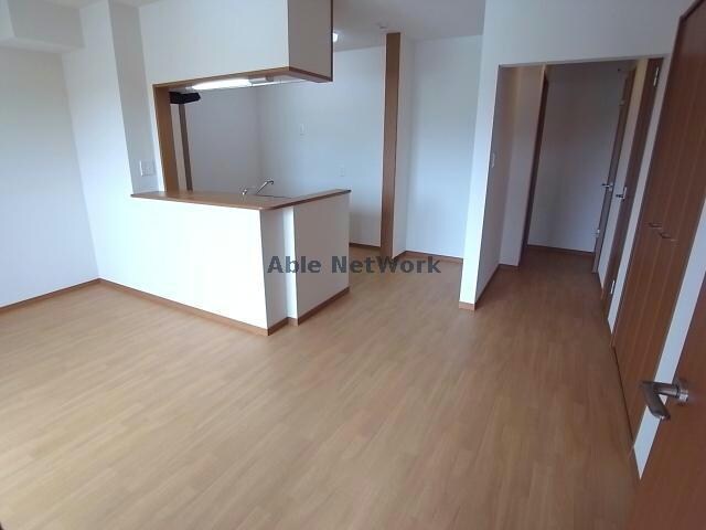 物件内観写真11　(※別部屋参考写真)