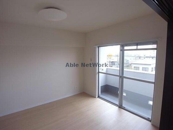 居室(※参考写真)