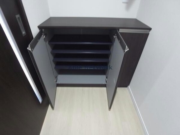 収納(※参考写真)