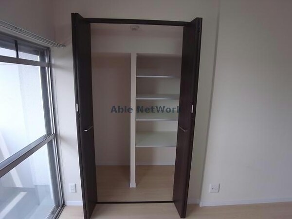 収納(※参考写真)