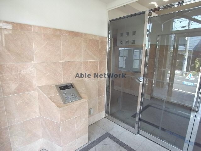 物件外観写真5　(エントランス)