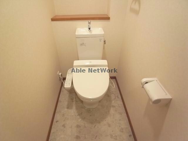 物件内観写真9　(トイレ)