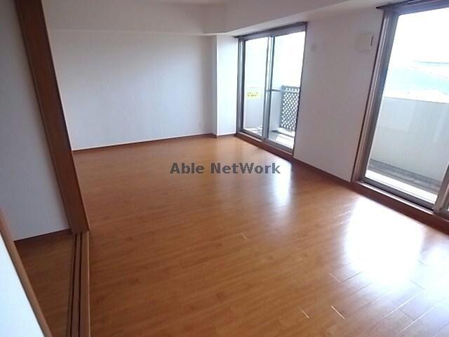 物件内観写真19　(居室)