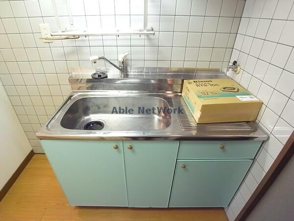 キッチン(※同物件別部屋写真)