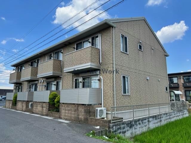 物件外観写真2　(外観)