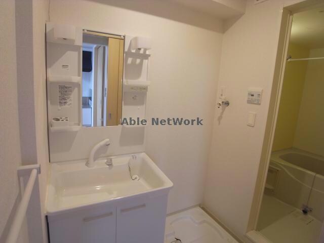 物件内観写真7　(洗面所)