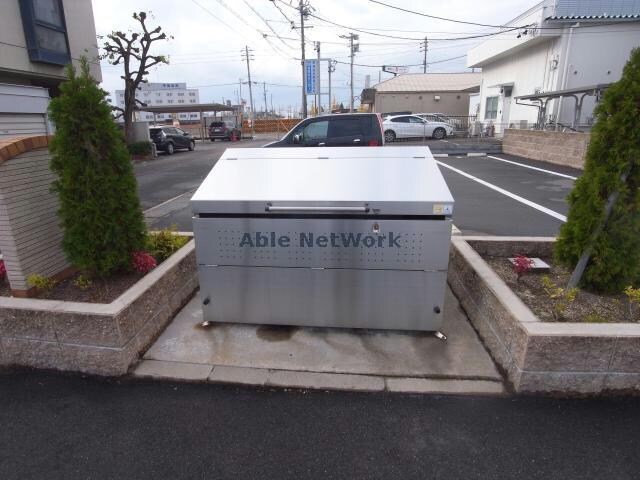 物件外観写真5　(ごみ置場)