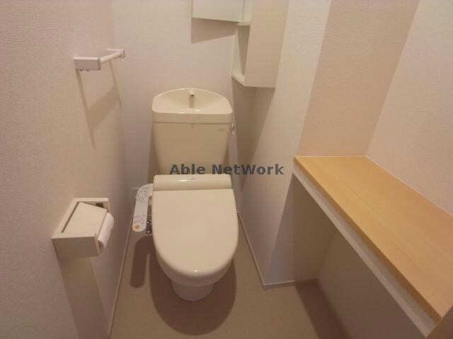 物件内観写真9　(トイレ)