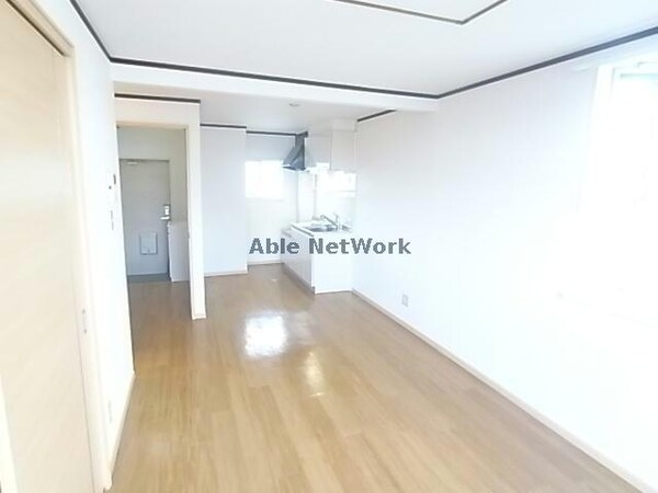 リビングダイニング