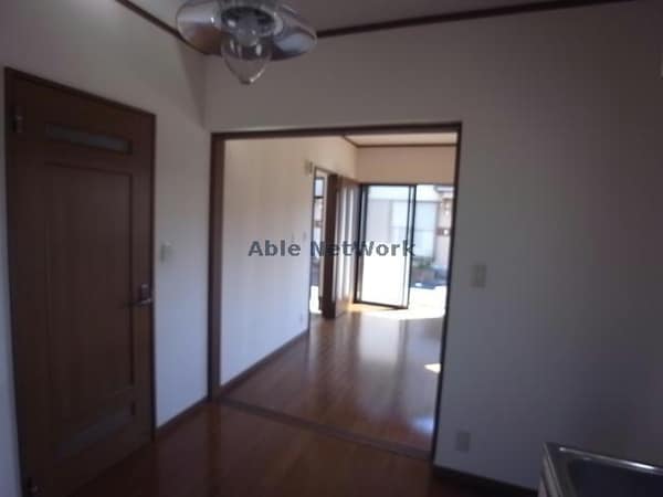 リビングダイニング